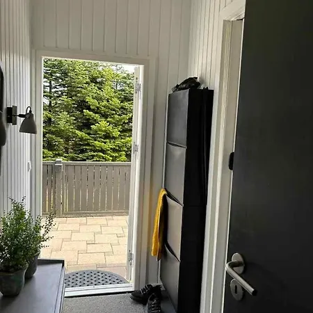 Charming Summer House Near Lyngs Beach 度假居 Sæby