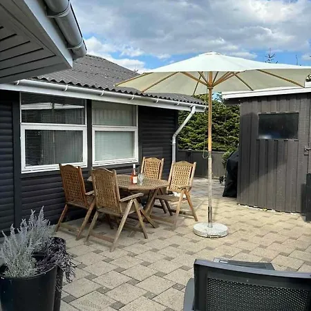 度假居 Charming Summer House Near Lyngs Beach Sæby